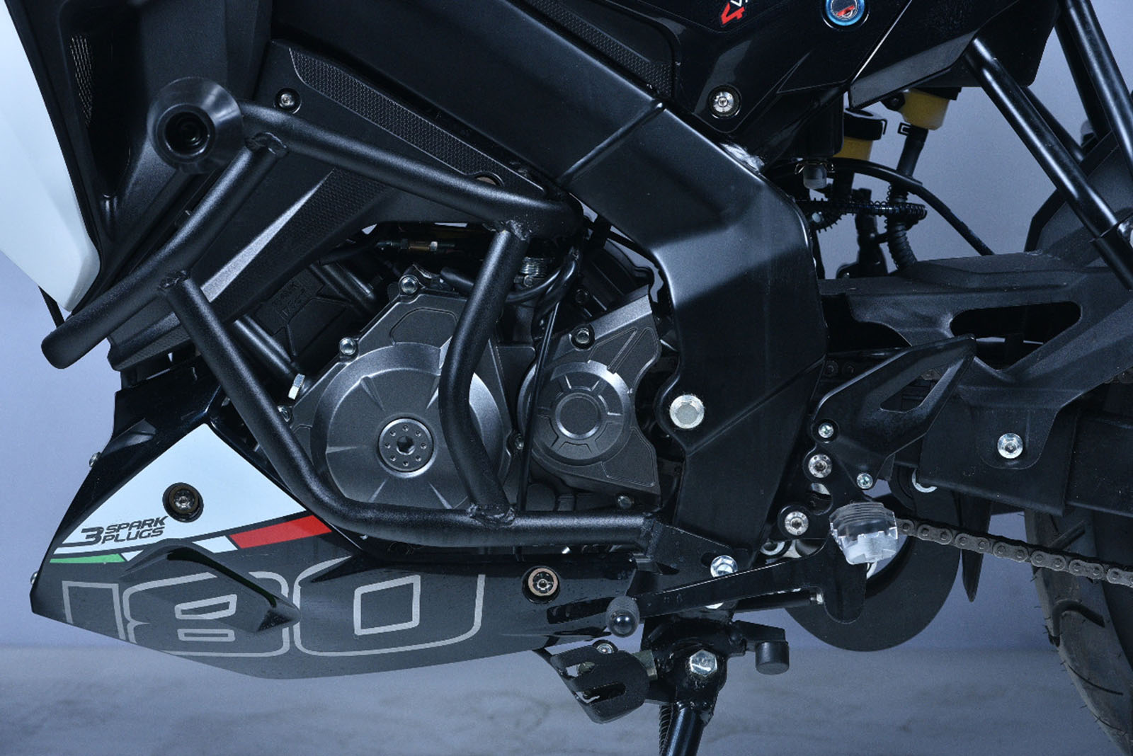 Defensa con Sliders para Motos